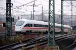 br-411-ice-t Ein ICE der BR 411 durchf�hrt am 12.12.09 den Gesundbrunnen Richtung Hbf.