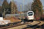 411er-Lz am 23.01.10 am Kloster-Reisach nach Innsbruck  ...