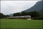 Ein 411er ist als ICE 560 St.Anton am Arlberg im ...