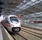 ET411, Tz1160 ( Markt Holzkirchen ) als ICE1642 in Erfurt Hbf, 19.2.010. ...