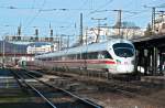 ICE 28, auf dem Weg nach Frankfurt/Main, am 27.02.2010 kurz ...