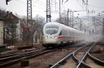 Ein ICE-T der BR 411 erreicht am 20.03.10 aus Richtung ...
