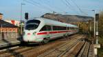 Einfahrt von ICE 109 ...  Matthias K�ber 22.11.2011