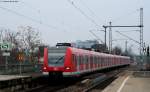 423 011-6 und 024-3 als S1 nach Kirchheim (Teck) in ...