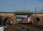 br-420 Doppeltraktion Br 420 als S9 Hanau Hbf - Wiesbaden Hbf zwischen Mainz-Kastel und Wiesbaden-Ost. 17.02.10