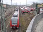 br-420 BR 425 des Mittelhessensexpresses inm Vordergrund und im hintergrund BR 420 und BR 423 der S-Bahn Rhein-Main fotografiert am 21.03.10  