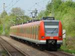 BR 423 522-2 bei der Ausfahrt Bahnhof Leinfelden Richtung Stuttgart. ...