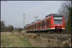 br-425 Noch ein Triebzug der Baureihe 425, der 069. Hier zu sehen der 'B-Kopf'.
Dieser fuhr als RB33 in Richtung Aachen Hbf.
24.03.10 16:50