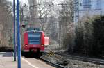 425 531-1 (in Verbindung mit 425 030-4) bei der Einfahrt ...
