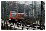 S3in Mannheim auf dem Weg nach Karlsruhe  ...