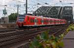 Zwei gekuppelte Triebz�ge 425 ...  Armin Schwarz 10.08.2011