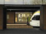 Durchblick - Wanne-Eickel Hbf. ...  Peter Heck 17.04.2011