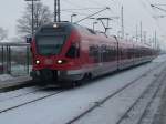 br-429-stadler-flirt-5-teillig 429 027 hat am 16.Januar 2010 als RE 33309 Stralsund-Binz R�gen`s Kreisstadt Bergen erreicht.