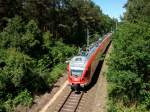 429 028 am 01.Juli 2010,als RE Stralsund-Binz bei Prora.Die Aufnahme ...