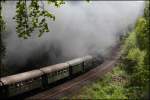 52 8195 schiebt den Pendelzug nach. Aufgenommen beim Km 80,0 ...