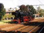 52 8139 der Veluwse Stoomtrein Maatschappij auf Bahnhof Dieren am ...