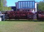 Dampflok einmal anders. Die 52 2751 steht bzw. h�ngt in ...