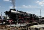 Hier 52 8195 -1 auf der Drehscheibe im Gostenhof am ...