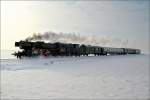 br-52 Dampflok 52.7612 f�hrt mit Sdz R 16102 von Wien-Heiligenstadt nach Ernstbrunn. 
Naglern 23.1.2010