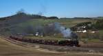58 311 mit einem Fotog�terzug am 6. April 2010 bei ...