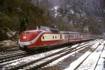 br-601--602-historisch-db-vt-115-tee-triebzuge 601 001  Triberg  28.04.85