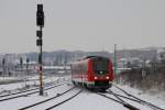 612 024 f�hrt am 19.12.2009 als RE 3621 nach Altenburg. ...