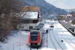 Aus Oberstdorf kommend f�hrt 612 589 am 20.2.2010 in den ...
