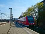 br-612-regioswinger-dbag Anstelle von Desiros stehen hier zwei VT 612 als RE nach Erfurt Hbf auf Gleis 1 in Saalfeld (Saale) bereit. (23.04.2010)
