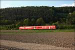 Ein 612er ist bei Harsdorf als RE 3033 von W�rzburg ...