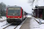628 564 auf dem Weg nach Soltau wartet am 27.10.2010 ...