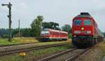 233 662-6 muss mit ihrem Zug noch immer am Signal ...