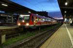 628 256 der WestFrankenBahn wartet am 24.8.2010 in W�rzburg auf ...