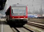 Am Gleis 1 seht die Triebwageneinheit der BR 628 zur ...