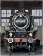 Nach getaner Arbeit g�nnt sich die Henschel 64 250 ihre ...