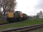 6414 mit zwei Kesselwagens ...  Date Jan de Vries 30.05.2010