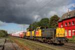 Railion Nederland 6463 und 6466 am 25.9.10 bei toller Wolkenstimmung ...