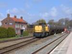 6412 steht mit G�terzug ...  Date Jan de Vries 19.10.2010