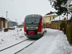 Ein Desiro steht auf Gleis 5 in Berga-Kelbra zur Fahrt ...