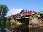 BR 642 auf der Nahebr�cke bei Bad M�nster am Stein ...