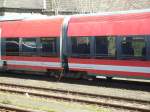 br-643-talent-db Gibts es nun bei der DB wieder Akkutriebwagen? Dieser Talent ist auf jedenfalls an die externe Stromversorgung angeschlossen. Dies ist eines der D�sseldorfer Fahrzeuge die nun in M�nster zum Einsatz kommen. Gesehen am 17.4. in M�nster(Westf)
