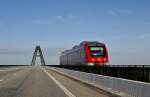 Aus dem fahrenden Auto: 648 331 als RB nach L�beck ...