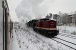 In Ronneburg begegneten uns 112 646-5 und 65 1049 mit ...