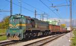 SZ 664-107 mit G�terzug ...  Franci Vuk 01.11.2011