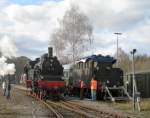 BR 75 75 1118 beim Wasserfassen am 28. Oktober 2009 auf dem EFZ Gel�nde. Das Wasser wird in dem Tender aufbewahrt.