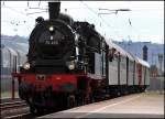 78 468 erreicht auf dem Weg nach Gerolstein den Bahnhof ...