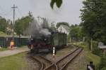 Am 13.06.2010 wartet 99 516 an der St�tzengr�ner B�rstenfabrik auf ...