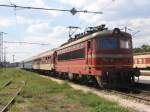 44 066 9 mit Zug 20165 Shumen-Varna auf Bahnhof Varna am 23-08-2006.