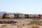 Zwei General Electric C44-9W der BNSF (# 776 und # ...