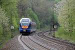 Cantus-Bahn Triebwagen 427 505 als R7 auf dem Weg nach G�ttingen. Hier ist er am 01.05.2010 auf der Cornberger Rampe unterwegs. 