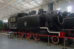 Class Prairie No. 51, 3.7.14 

Hergestellt 1935 von Kawasaki in Japan, 10,77m lang, 60 km/h 

Sie wurde als Rangierlok im Nordosten Chinas eingesetzt und kam 1987 aus Mudanjiang ins Beijing Railway Museum